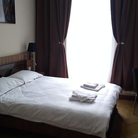 Hotel Nice Tbilisi Eksteriør billede
