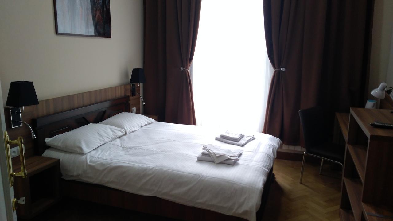 Hotel Nice Tbilisi Eksteriør billede