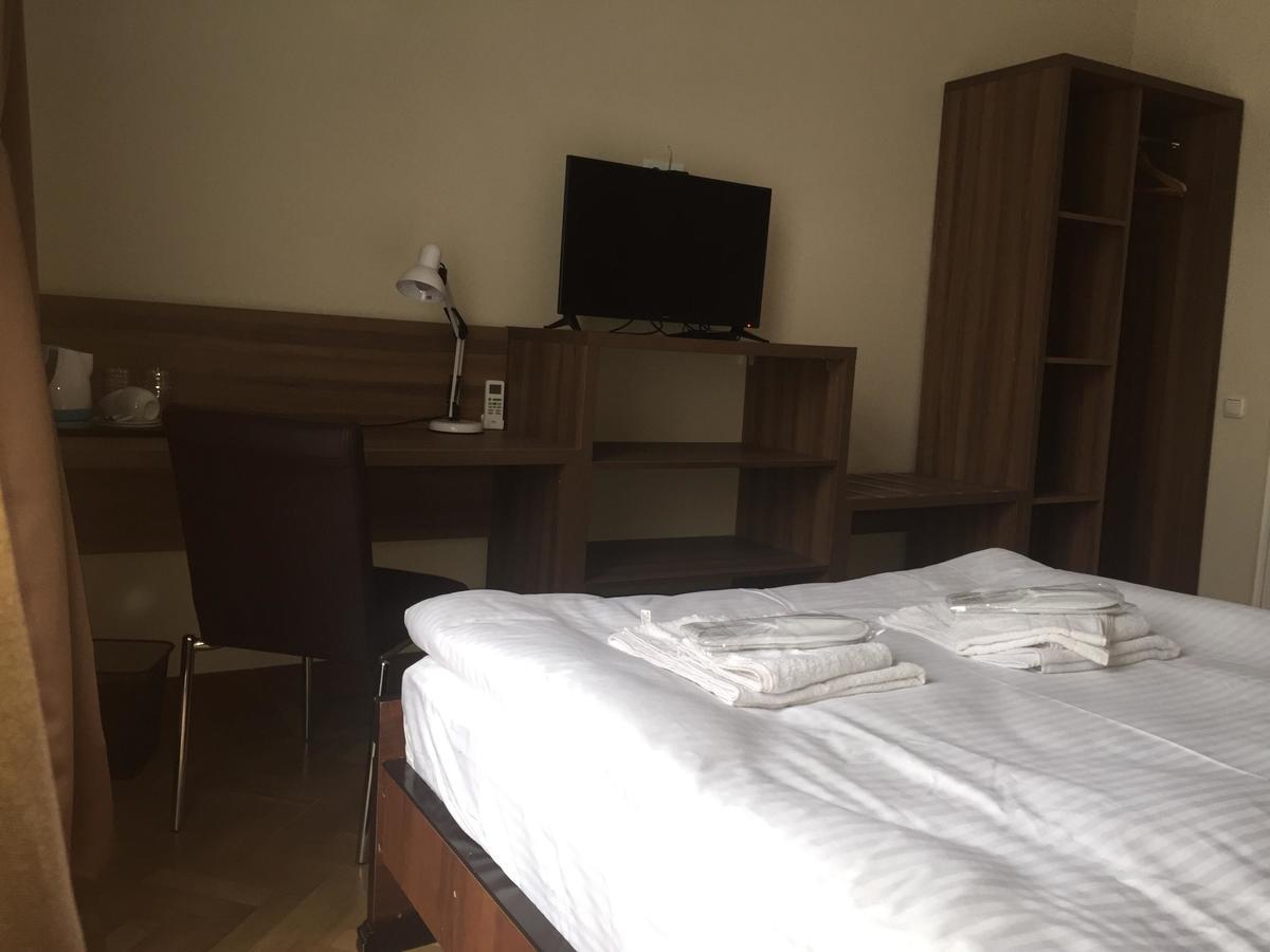 Hotel Nice Tbilisi Eksteriør billede