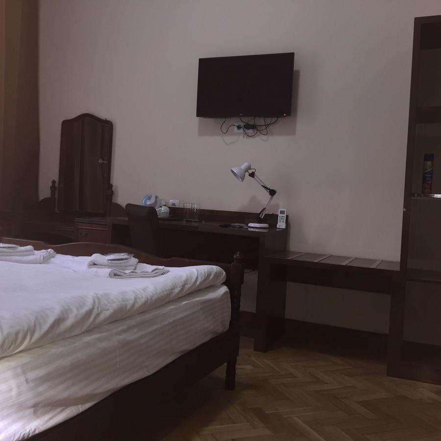 Hotel Nice Tbilisi Eksteriør billede