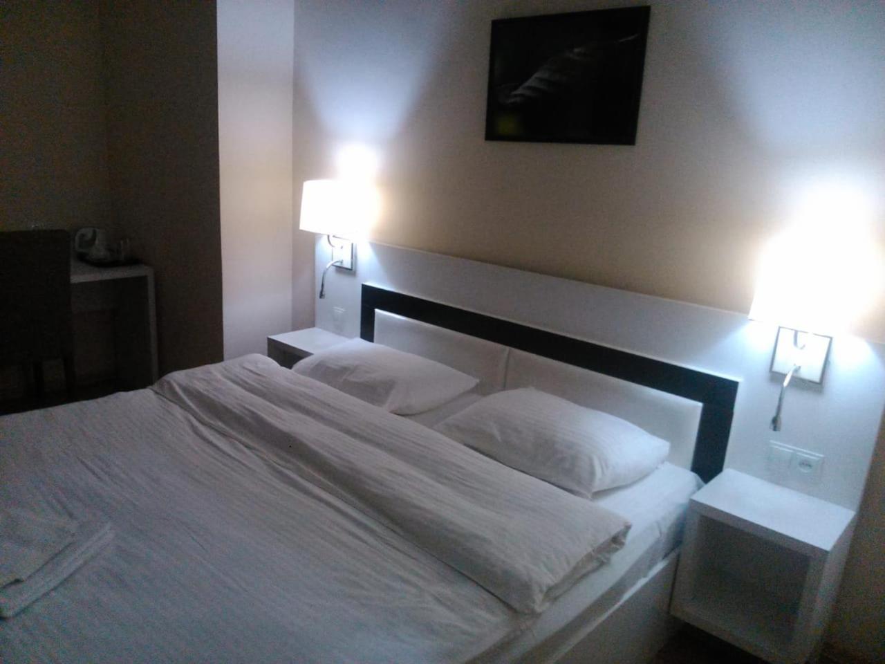 Hotel Nice Tbilisi Eksteriør billede